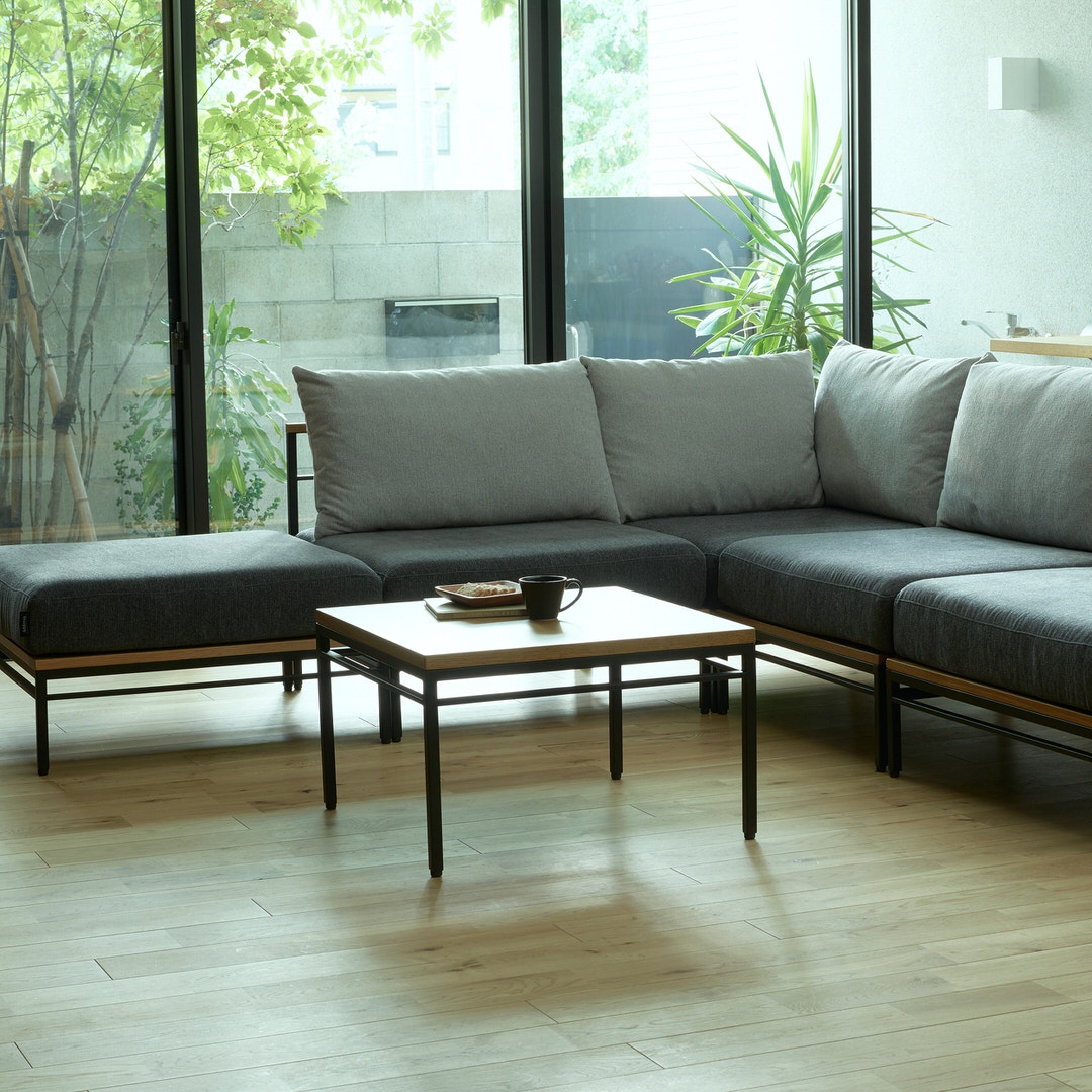 Karla center table Ssize