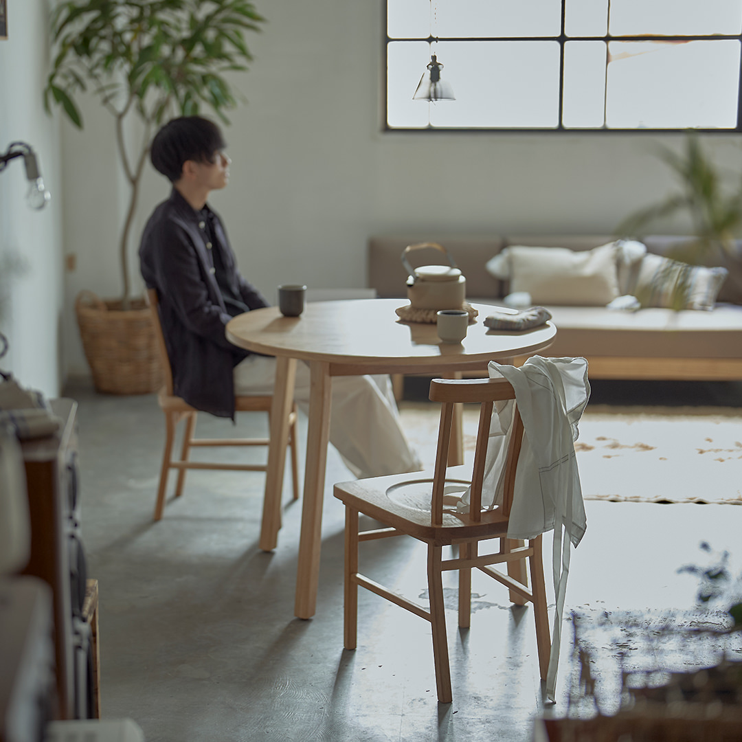 merge dining table round90