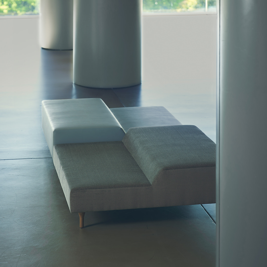 square stair sofa（color leather）